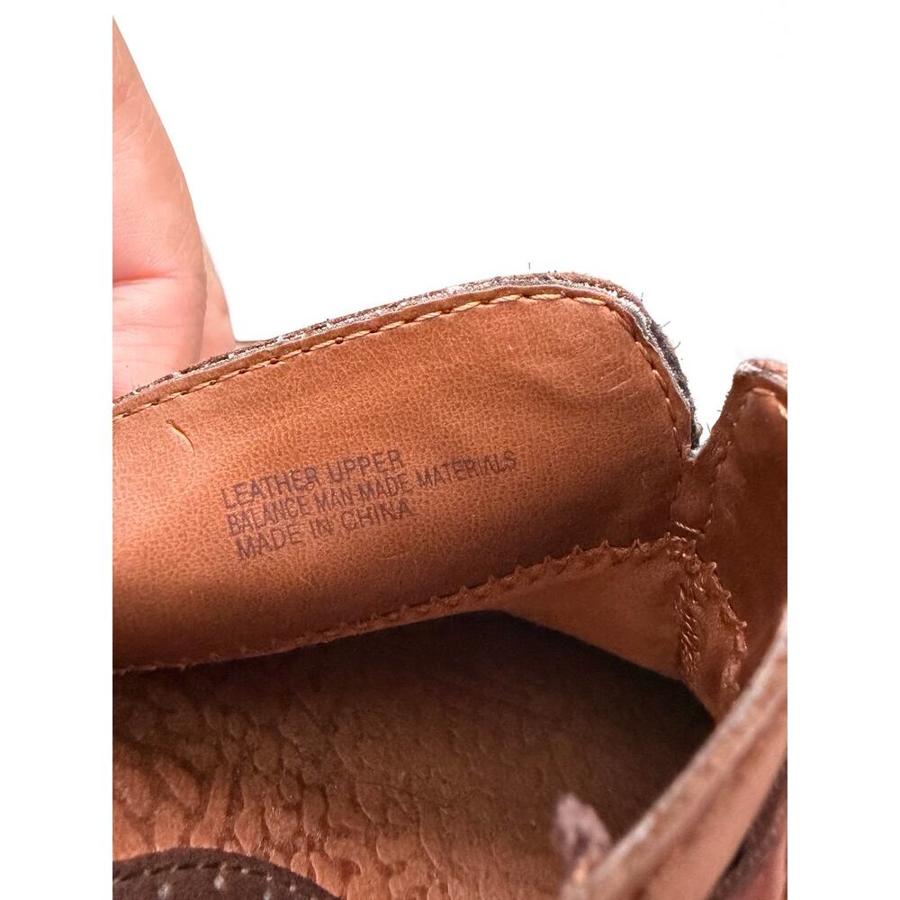 b.o.c Born Concept Brown Leather Woven Buckle Mules - Comfy & Cute! Size 9 - Picture 3 of 3